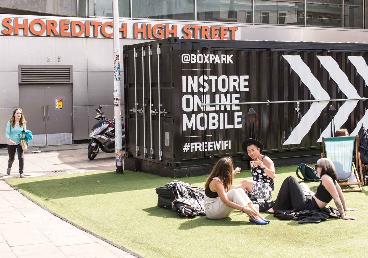 'Why you should use a shipping container for your next popup event.' We agree wholeheartedly with this! #popup #shippingcontainer buff.ly/2zh0PfA