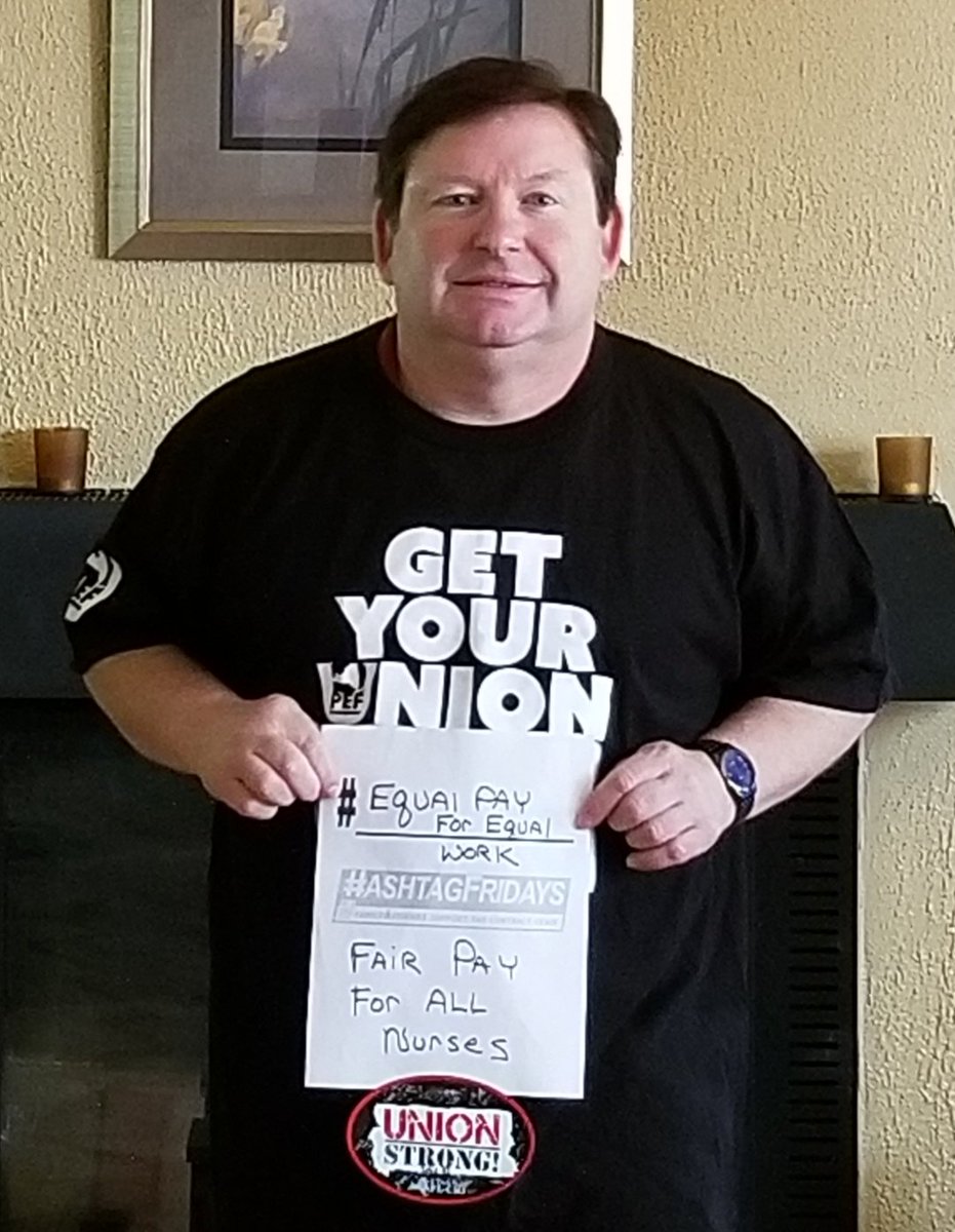 NYSPEF's tweet photo. #PEF Members support their Contract Team, who are working hard to get the contract that members have earned!
#IsupportPEFcontractteam #PEFdeservesafaircontract #GivePEFaContractNow #RealSupport #ContractStrong https://t.co/euntJlcbuE