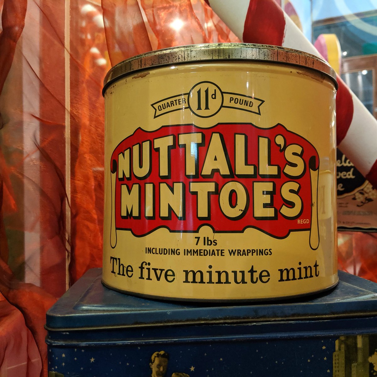 pezzco's tweet photo. DO YOU CRAVE A MINT BUT DON'T FEEL YOU HAVE THE TIME!? #museums #sweets #mystokestory #thepotteries #oldsweets #5minutemint https://t.co/bfnzBNGpIY