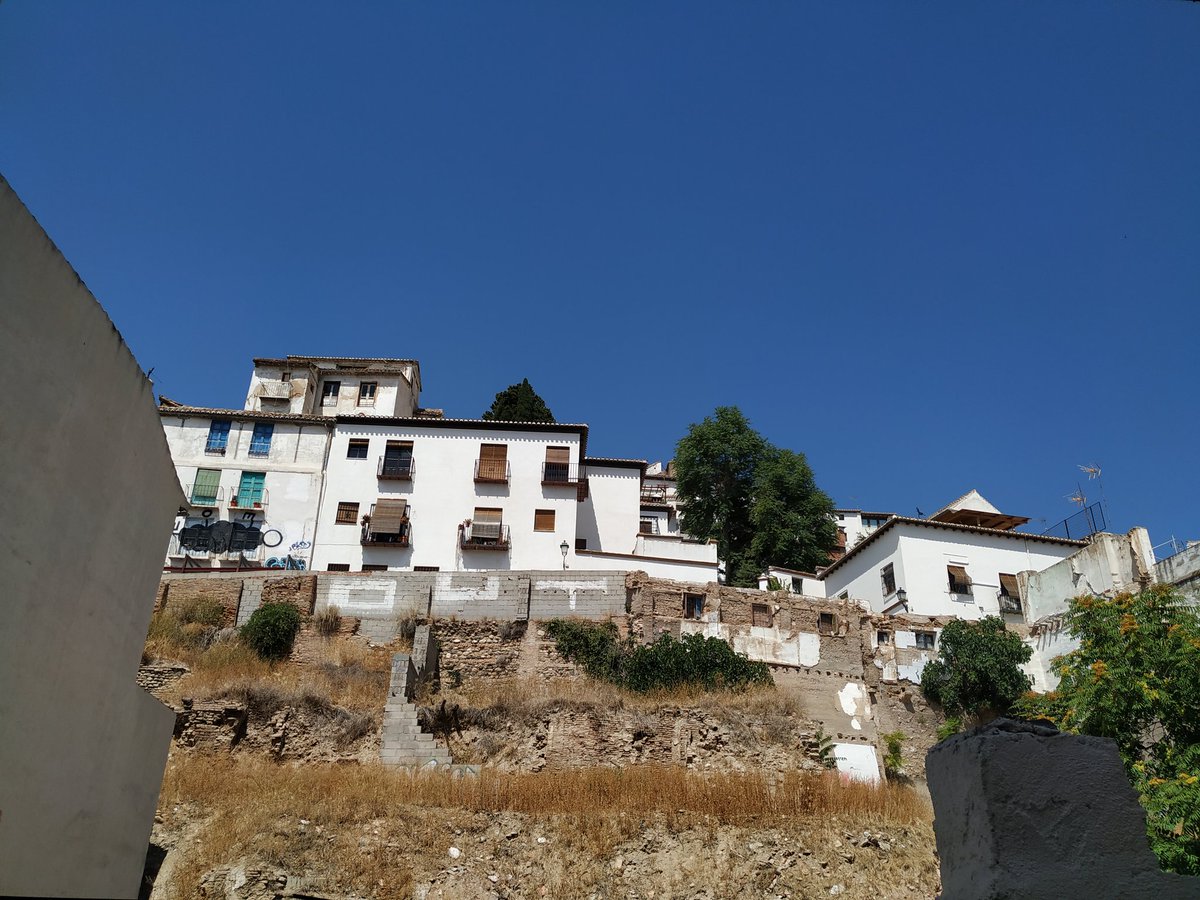 LabCflores's tweet photo. Nice trip to #SEAF2019 in Granada. Organized by @Mixaficiones Many thanks for the personalized and close work in this trip with @resocios https://t.co/eO0leO6x5N