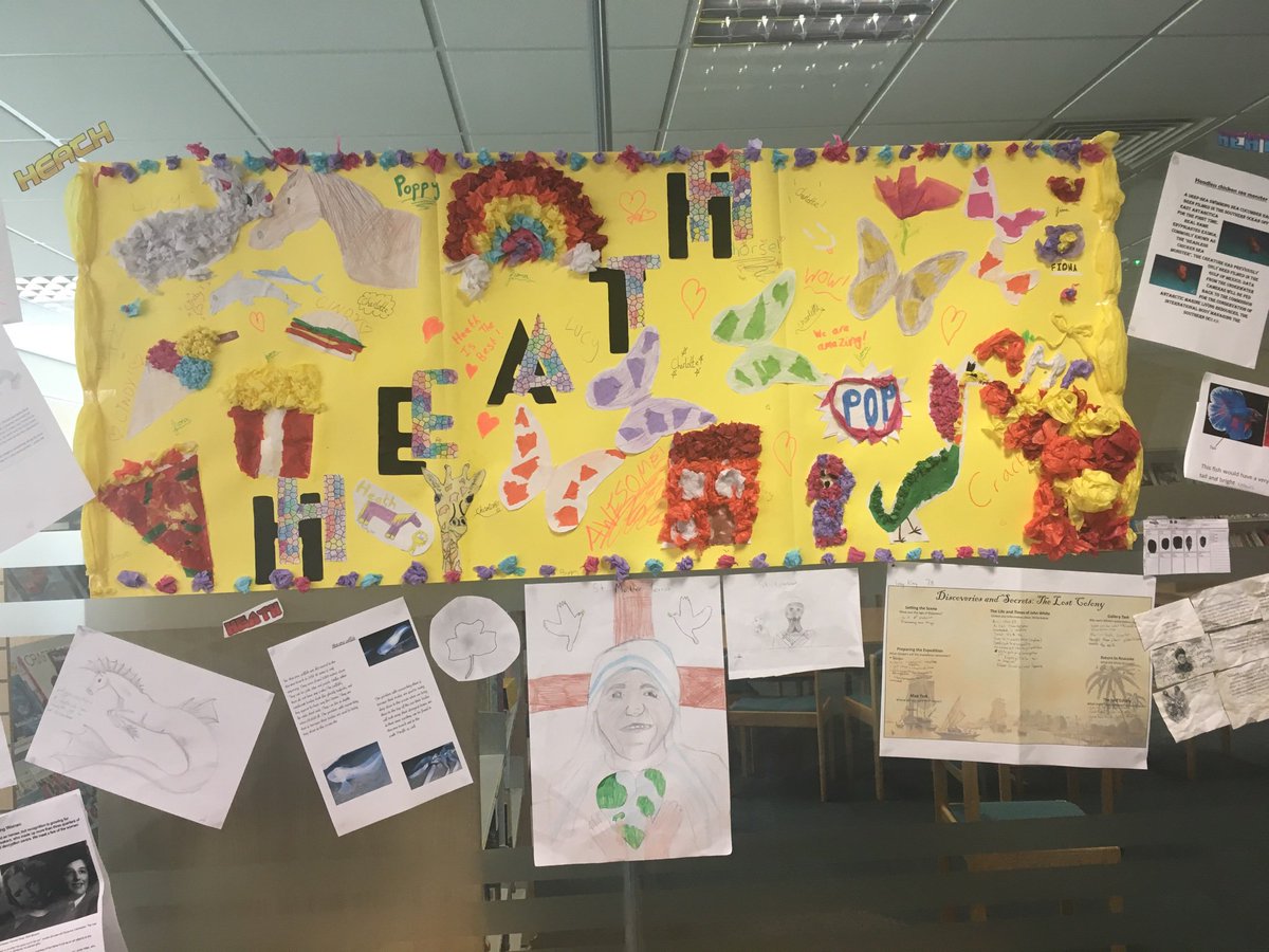 DHSfG_RE's tweet photo. We have been making ‘Excellence Books’ this afternoon #Heath #DhsfgYear7 https://t.co/O9qaT6K9uY