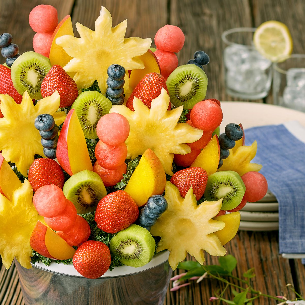 DuvalEdible's tweet photo. #Summer Fruit is back!  Call or stop by our  #JAX store at #Duval Station to pick up a fresh gift, treat or platter! https://t.co/nXrLzRuHGK
