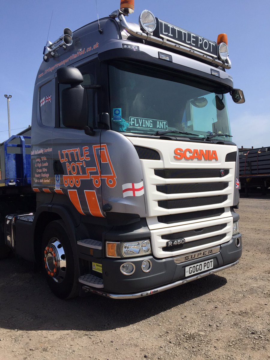 LittlePotTpt's tweet photo. CR11 NED, NOT 105T and GO60 POT getting truck show ready for Malvern this weekend 🚛 #LittlePot #Scania #roadhaulage #transport #generalhaulage #FORS #SilverFORS https://t.co/fnZH4A4gNF
