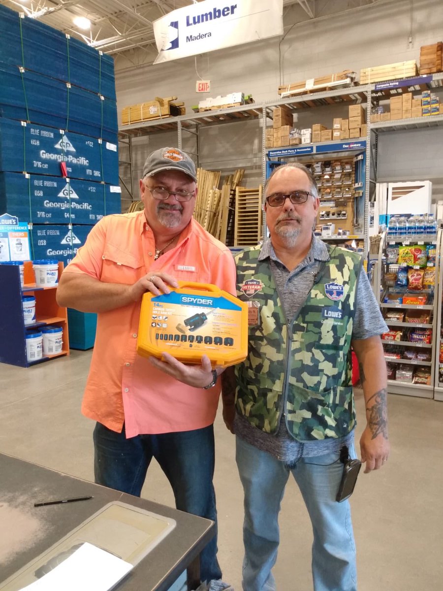 693Lowes's tweet photo. https://t.co/sh2gRJyZ57