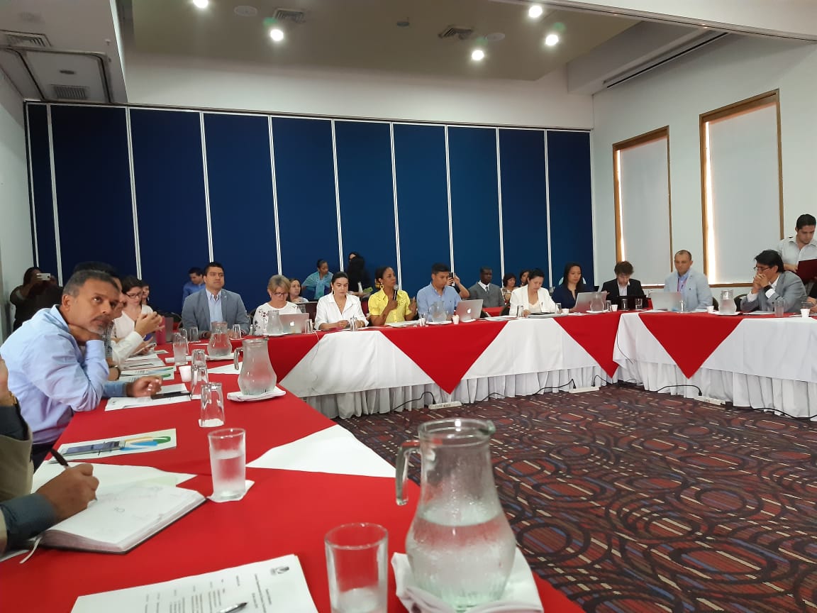 faramirezo's tweet photo. #FelizViernes Me encuentro participando en el Consejo Departamental de Ciencia, Tecnología e Innovación #CODETI  espacio donde estamos validando diversos proyectos que permitirán fortalecer nuestro ecosistema de innovación digital para el Valle del Cauca. @GobValle @TICGobValle https://t.co/MDuuEpyLcI