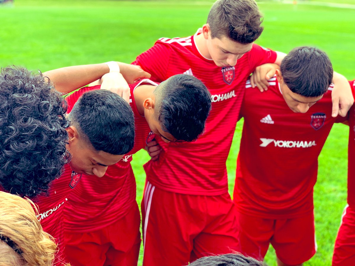 03 ECNL Boys kicking off on day 1 of @ENPLsoccer Playoffs. Let’s go boys! 🔴⚫️