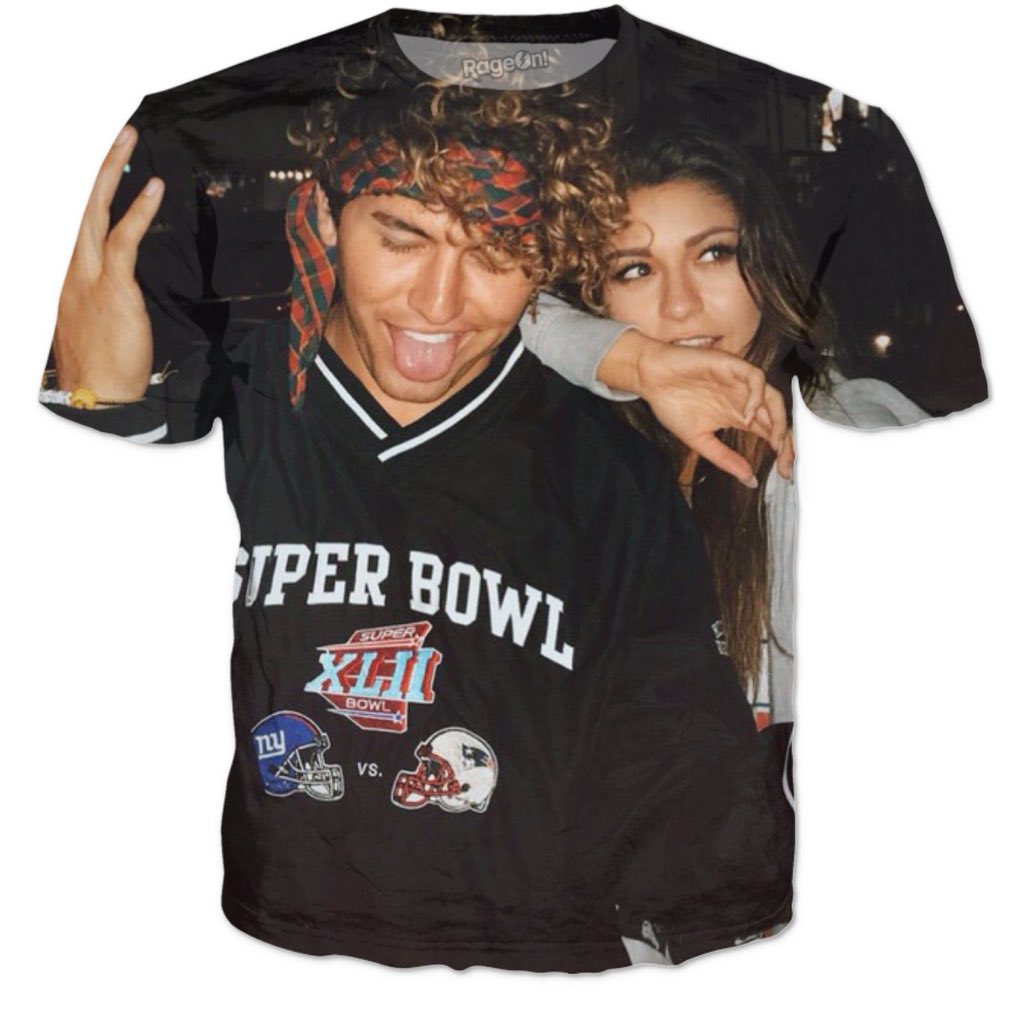 andreaRO2L's tweet photo. Very own merch of me and my friend. Dm me to order xx https://t.co/aXLFrhf7LQ