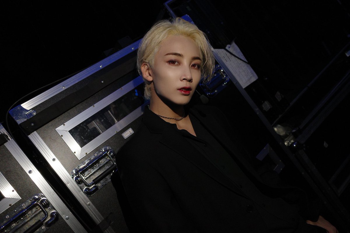 jeonghan as a vampire (2019)