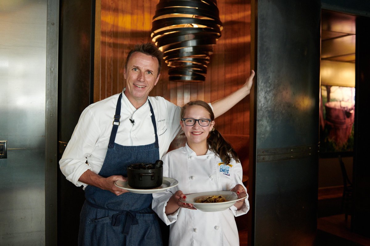 chefmarcmurphy's tweet photo. Had a wonderful time earlier this week w/ #SDXFutureChefs 2019 winner Addie Borgmann sharing culinary tips, visiting a market &amp; cooking together at @eat_landmarc Always happy to help spread the word about healthy food &amp; the importance of inspiring a new generation of culinarians! https://t.co/zXwEUGAlMe
