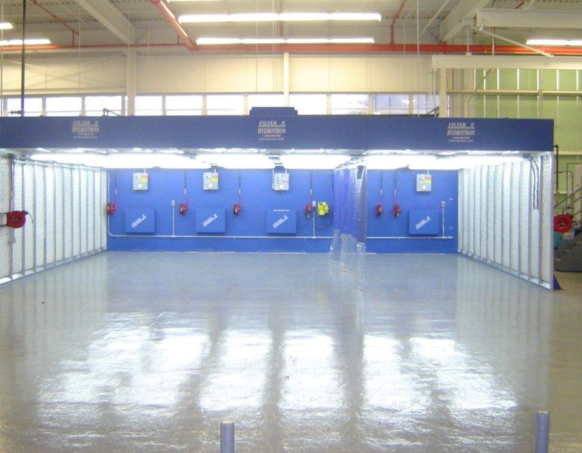 AirPurInc's tweet image. This is a Welding Booth installation API recently did at one of the top Helicopter Manufacturers in the country.  These Booths are set up to contain harmful dusts and to provide a safe and healthy working environment.  #AirPurInc #WeldingBooth #SaferWorkspaces