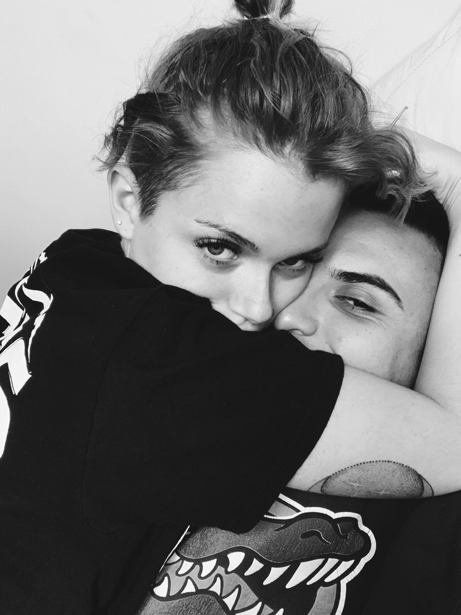 Madelliinneeee's tweet photo. my nugget. forever. https://t.co/pJUhpy3P1o