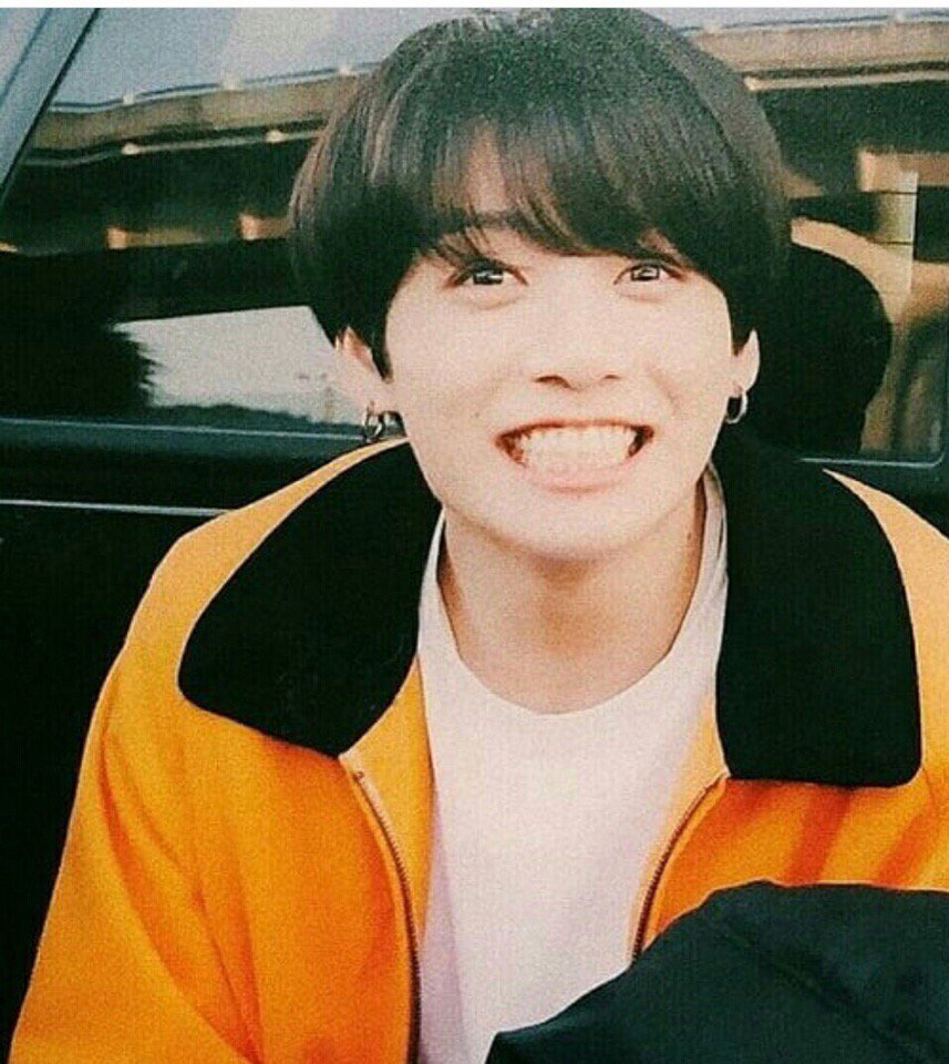 sweety_anya's tweet photo. фото на паспорт:
#bts#jungkook#v https://t.co/b4HoRrdhL4