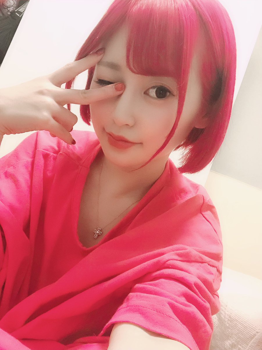 まりなちゃん💗⚔ヘラヘラ三銃士 on X: 