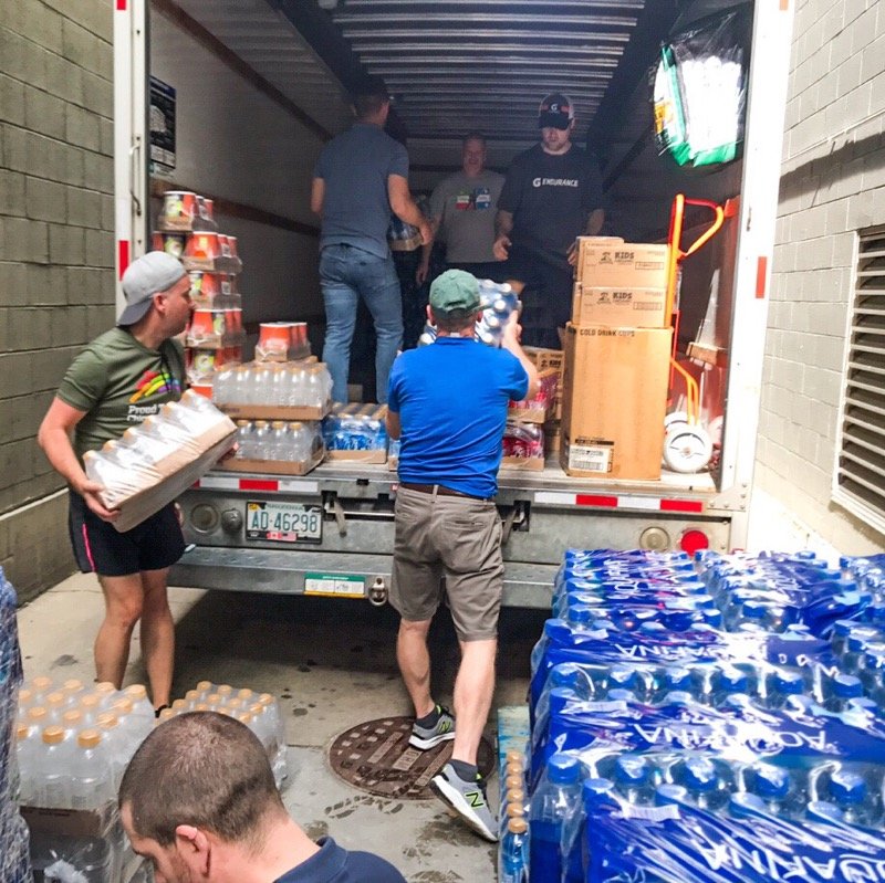 ProudToRun's tweet image. THANK YOU to Proud To Run 2019 sponsor PepsiCo for their generous donation of water, Gatorade, and Bubly (and cups!) for race day! ❤️