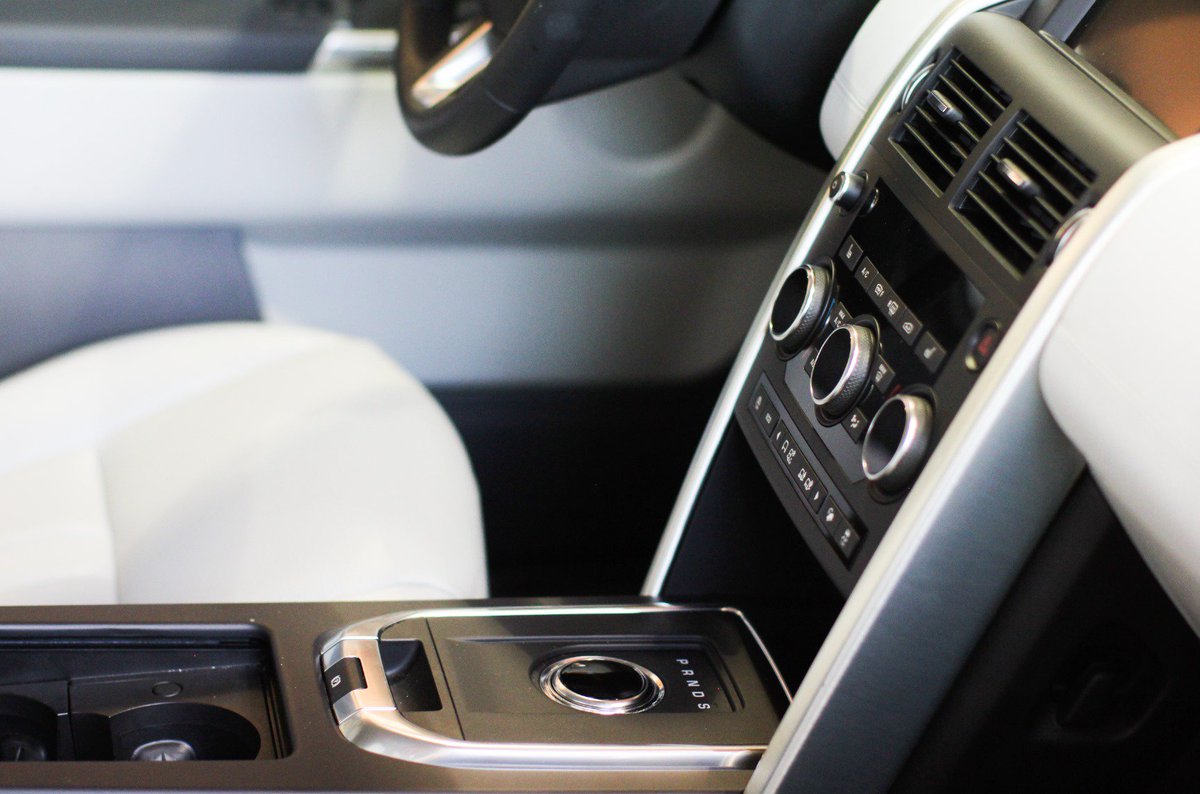 Autobahn Land Rover Fort Worth tweet media