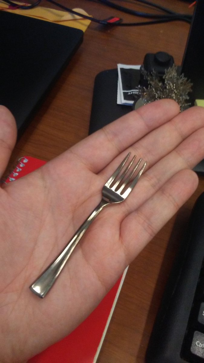chickenchaser89's tweet image. If you're having a bad day, take a look at this tiny fork I found. #tinyfork #gianthandmaybe
