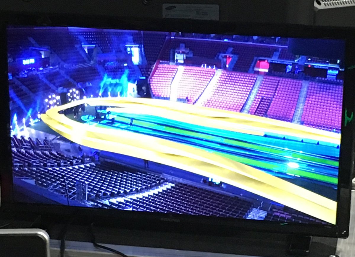 Watch me Live on PPV 7pm Saturday Night for <a href="/40YardsofGold/">40 Yards of Gold</a>! We will Crown Pro Football's fastest man! $1 Million Dollars💰
Incredible Production! 
Check out the eg Track
<a href="/ochocinco/">Chad Johnson</a> <a href="/MarkTaffetMedia/">Mark Taffet</a>