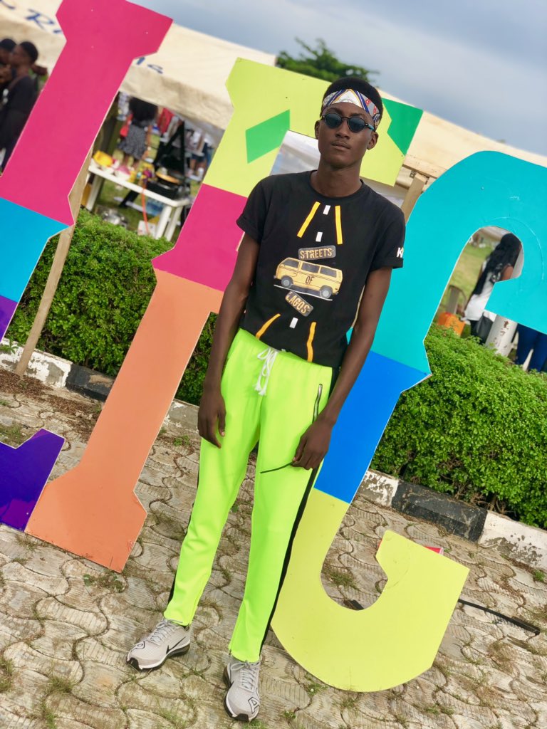 King_Isama's tweet photo. LFC was lit with the squad dem 💦💦👅 KMG 🏆⚡️⚡️⚡️ #streetsoflagos #lfc19 #LFC2019 https://t.co/sQbx432p7z