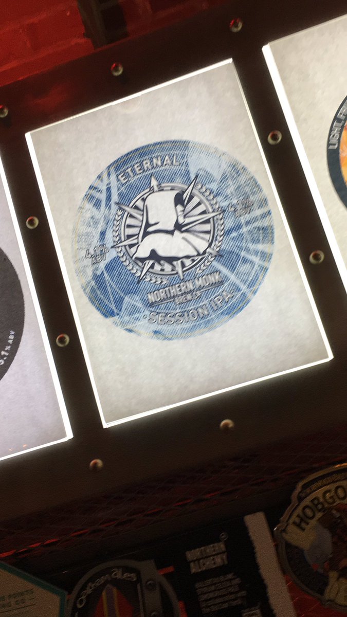 beeronomy's tweet photo. @NMBCo eternal is now on #craftbeer #FridayFeeling #beerandfood https://t.co/q63l2dBvrD