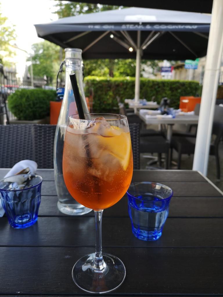 Finally arrived in Cheltenham!! And relax :) x
#thehouseofup #UpcycledHour #friendsoldandnew