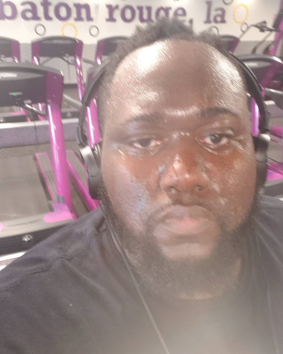MarcelPBlack's tweet photo. The days u don't wanna go be the says u need to go the most.

2.94 miles in 30 minutes.

#ElipticalSoundtrack: @NappyRoots 

#TrainingToBeTheBestRapper 
#BeatDiabetes 
#EffGout 
#CultureOverEverything 
#MoreCulture 
#4ThaCLTR https://t.co/kuktsD6F6Q