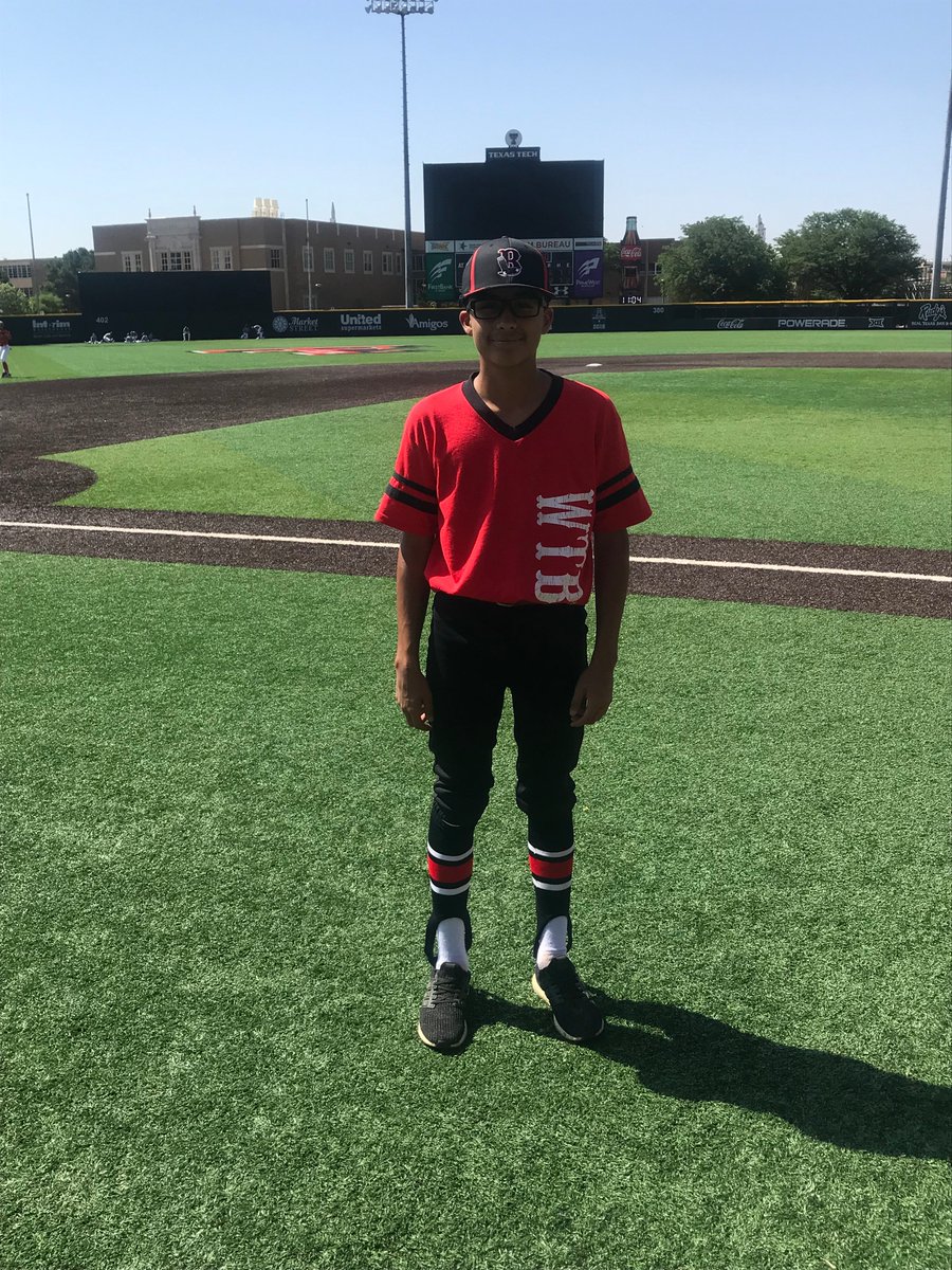 FiveTool's tweet image. @FiveToolWest F: LBA Ribera 15U 6, WTX Blacksox 2
PoG: Clay Manning 5IP, 3H, 0R, 8K
Hitter: Caleb Palma 2-3 2B, R
Notable: Sterling Inman: 1-4, 2B, 2 RBI, 2R
Notable: Cody Cabrera CG, 7 IP, 4K