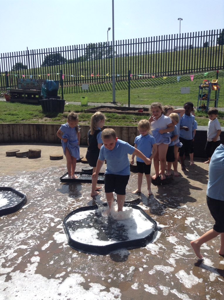 Miss Wright FS2 tweet media
