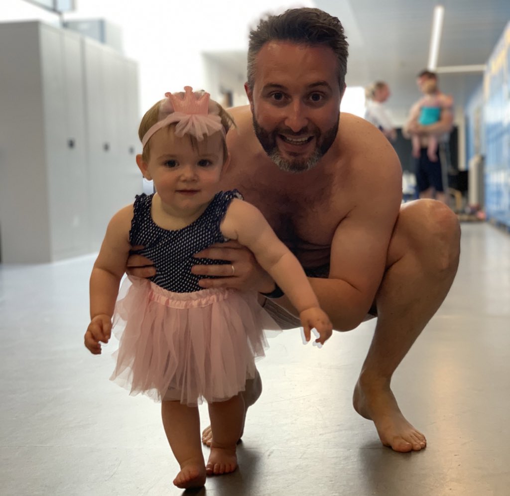 Dani_in_Bristol's tweet photo. Managed to take an hour out of the working day to see the little lady swim a width to raise money in the @Tommys_baby #splashathon2019 with @WaterBabies #proudmum
https://t.co/3fWmoApWOp https://t.co/ukGfqkFuVK