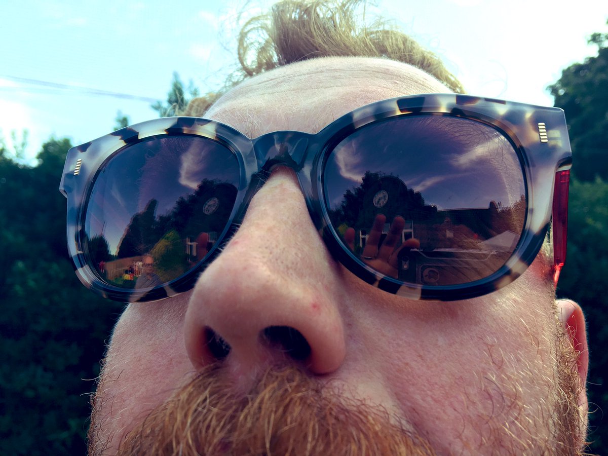 andydevonshire's tweet photo. #taskmaster #editgod @Cosmo_For_King https://t.co/kW9U4KSvsN