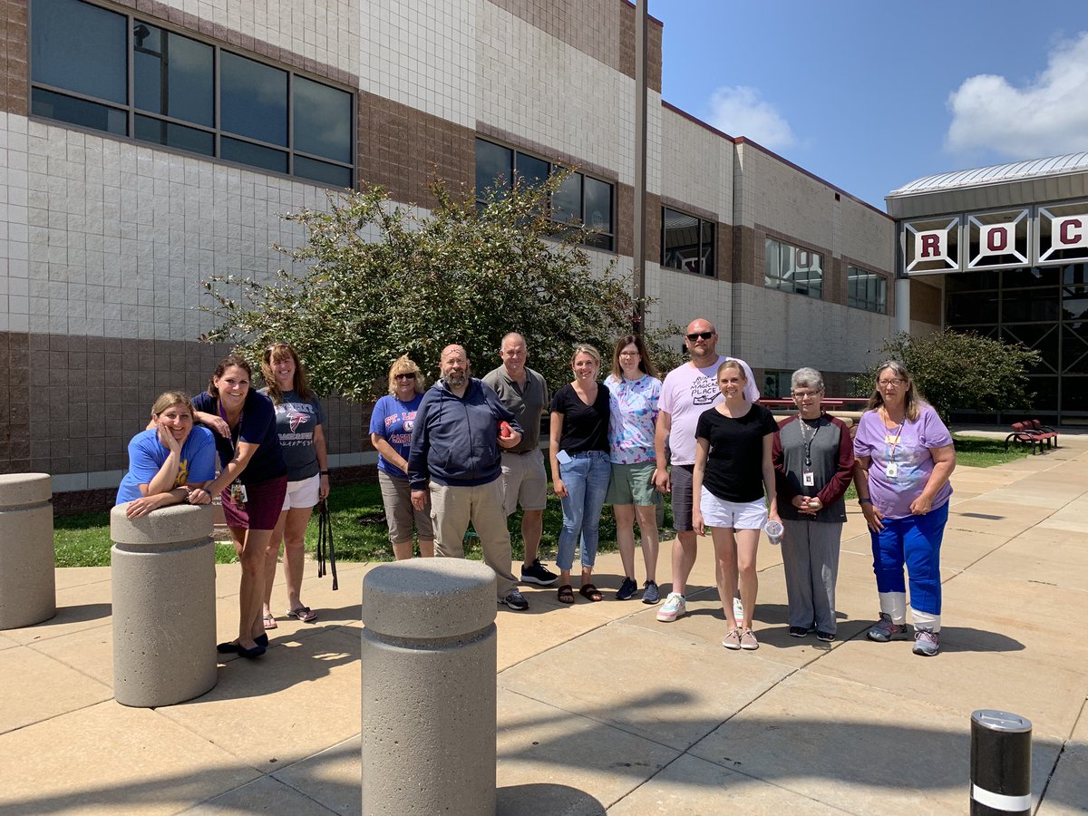 Very grateful for this crew and the hard work they put into #ESY2019. Enjoy your summer! <a href="/cmude13/">Christine Ude</a> @AmyBlum <a href="/RSHSPrincipal/">Dr. Emily McCown</a> @HeubergerStacy @EHSAssocPrinc  <a href="/ROCK_Supt/">Brenden D</a> <a href="/SSD_Supt/">Dr. Michael Maclin</a>