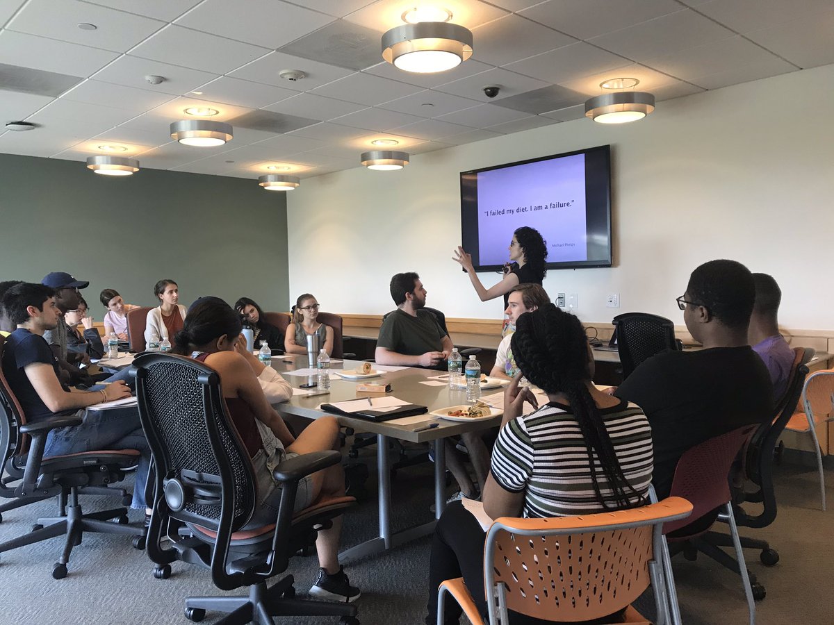 I’m so honored to have Dr. Lourdes Aleman from <a href="/mit_tll/">MIT Teaching + Learning Lab</a> with us <a href="/BrandeisMRSEC/">BrandeisMRSEC</a> teaching us about #growthmindset and understanding #feedback. So powerful and helpful in supporting #undergrads in #research.