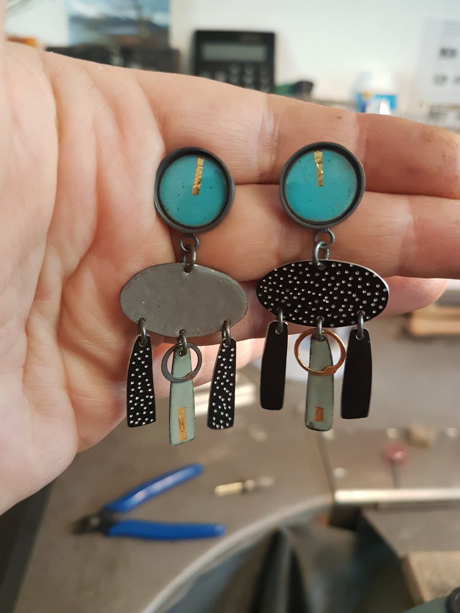 claireallain1's tweet photo. A few more pieces ready for #gncf #sheffield #milleniumgallery #craftanddesignfair https://t.co/VaTO0Ekc83