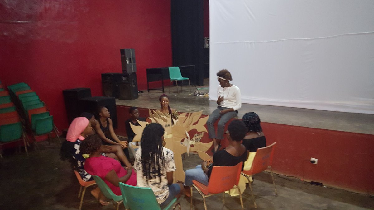 Rehearsals of mega peace advocacy théâtre play. Come and witness life changing theatre show on #SDG 4, 5, 16. #girlsspeak #girlsinarts. Thanks @UN_Cameroon @AllegraBaiocchi @BBatuo @DBamenda @yemsgroup. We stick together for the #Globalgoals