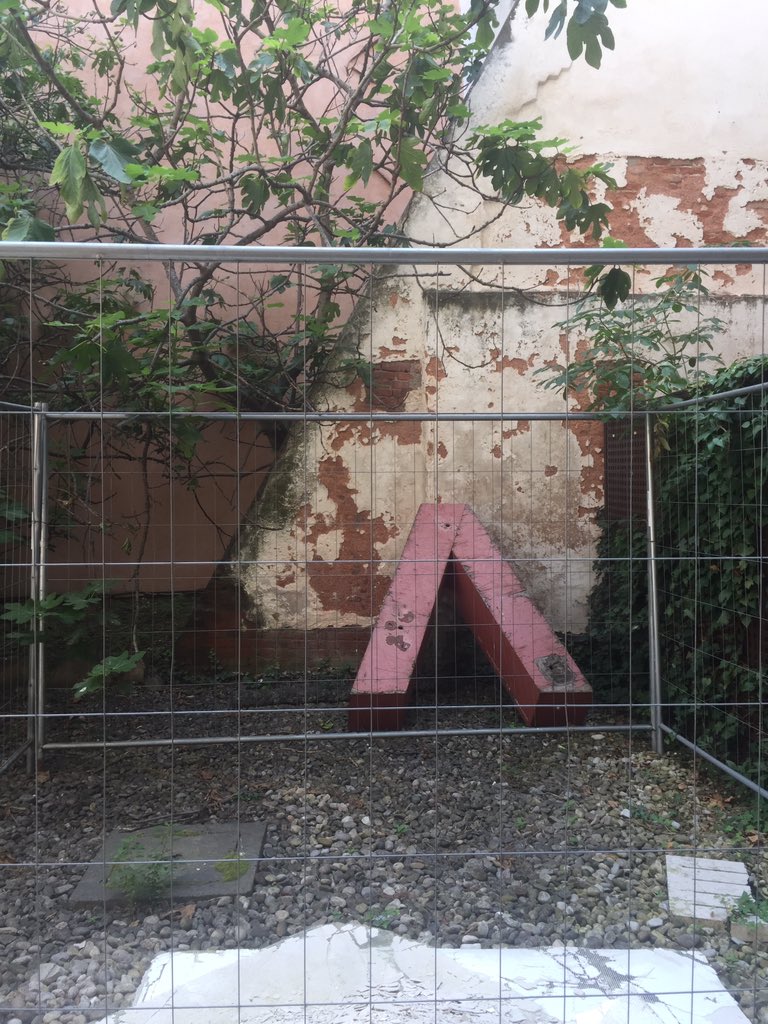 golmostuppia's tweet photo. So happy to have won with my beloved collegues #StefanoMudu and #ElenaAgosti a @iuav fellowship #AltroVE #VitaVenezia #maps #cescotveneto #mindthekiss #emotionalmap #laboratoripersvantaggiati #lavoraretanto #urbandesign #artistascurator https://t.co/lwyQUEZYtW