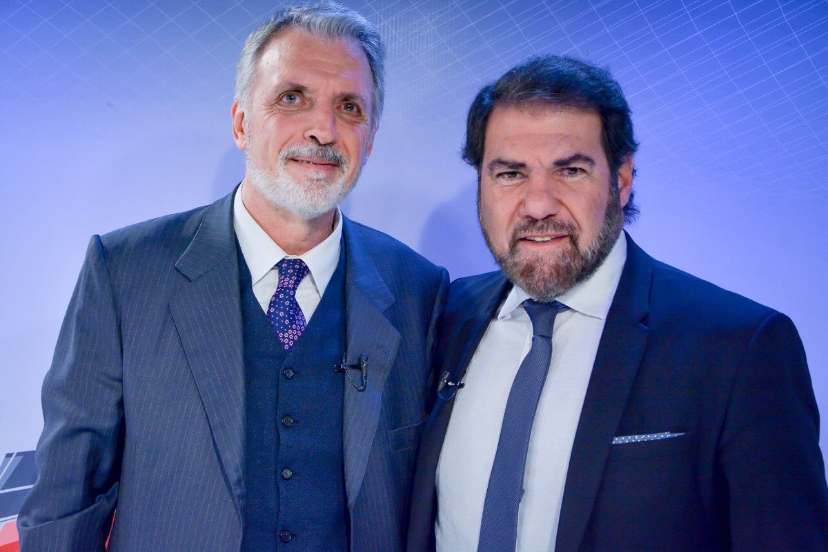 EquipoBulat's tweet photo. Este sábado a las 14h sintonizá #ElInversor por @CanalMetro 
@ClaudioZucho estará junto a Alejandro Henke, Director Ejecutivo de @ProficioInvest 
@darioguardado79 cuenta todo lo que hay que saber sobre las almendras en @agrotipsoficial 
¡No te lo pierdas! https://t.co/x1IznZIsxs
