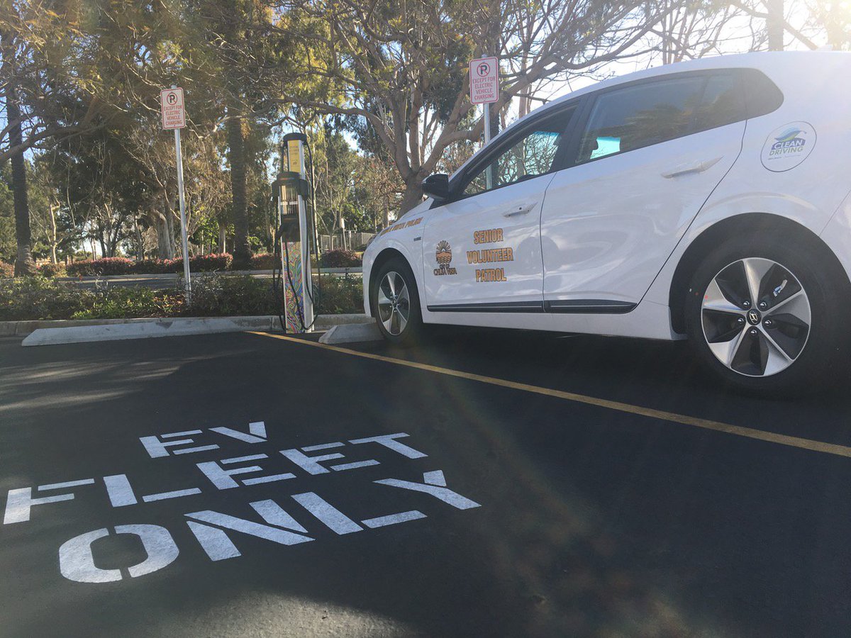 thinkchulavista's tweet photo. Proud to say #ChulaVista is one of 127 cities committed to purchasing electric vehicles. This effort improves air quality and saves taxpayer money! Read more: https://t.co/CKFkbrYtbl #CVClean #ThisIs Chula https://t.co/j8mXoyyHyS