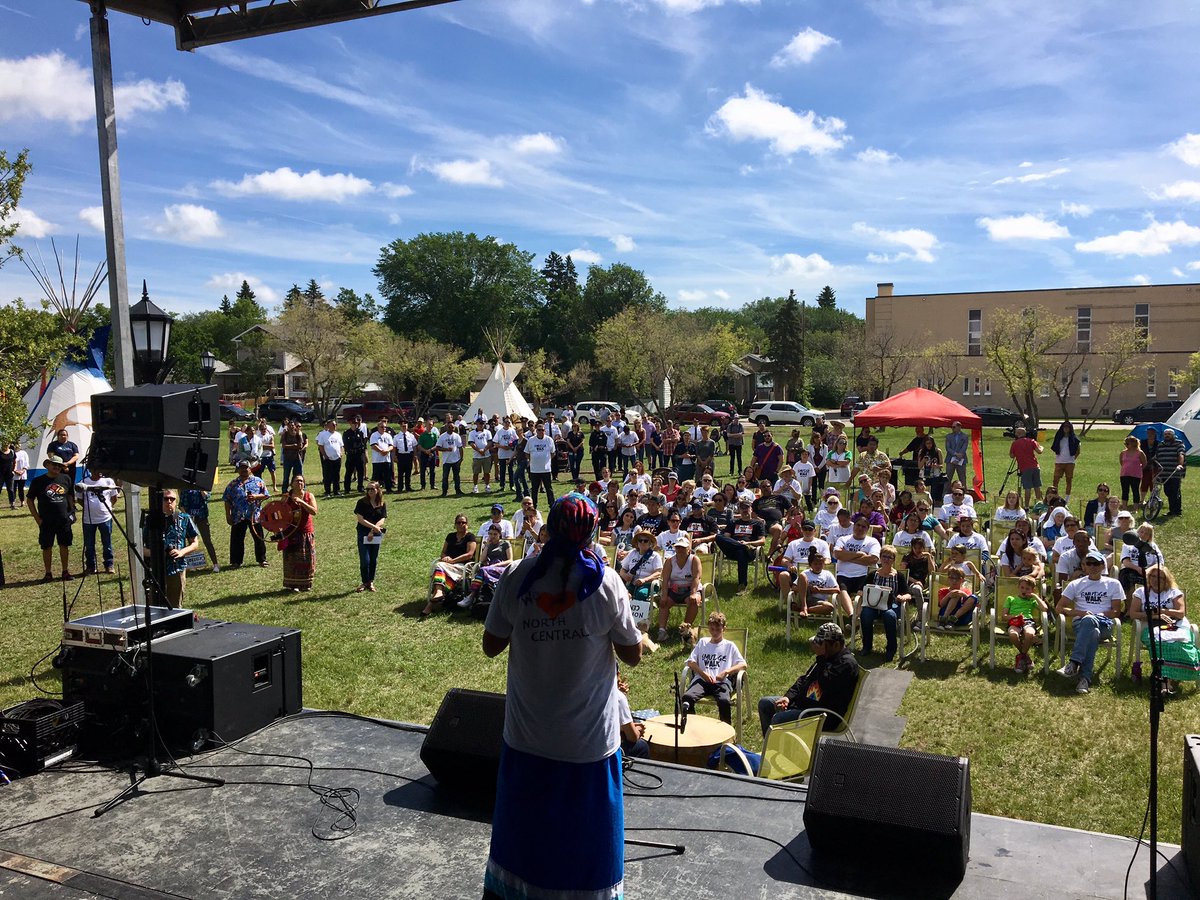 evanbrayshow's tweet photo. Smudge Walk 2019! A great event to celebrate north central and deepen our commitment of cooperation towards a healthy and harmonious community!! #smudgewalk https://t.co/CLQzznV7Fw