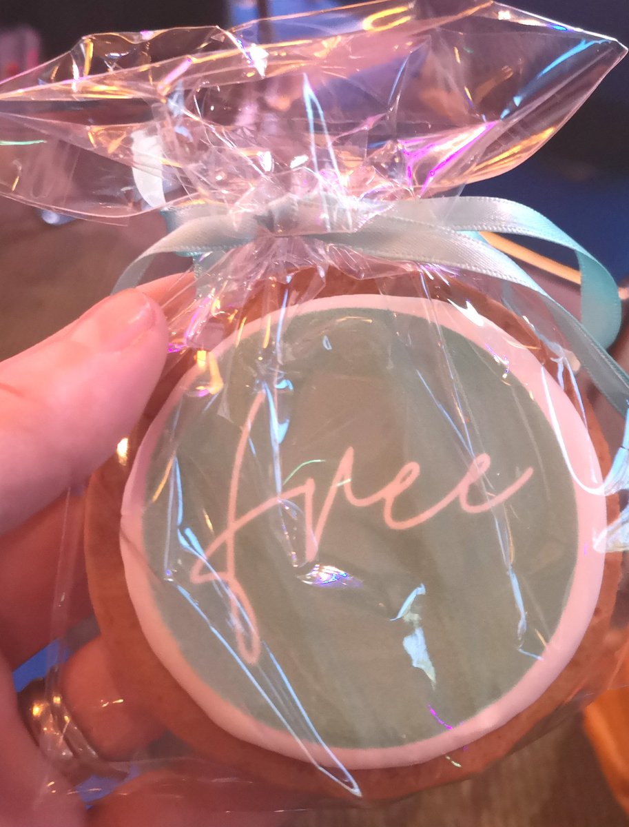 gather_create's tweet photo. So ready for REAL! #free #becauseofreal https://t.co/SQeCUus0ns