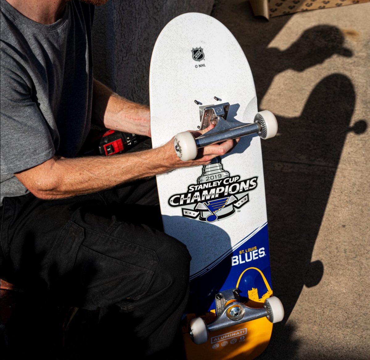 Setting up a fresh one for the weekend! Get your @stlouisblues champ board while supplies last! #aluminatiboards
.
.
#skateboardingisfun #madeinamerica #skateeverydamnday #onepercentfortheplanet #cruiserboard #skateboarding #recycle #nhl #stanleycup #stlouisblues #stlouis