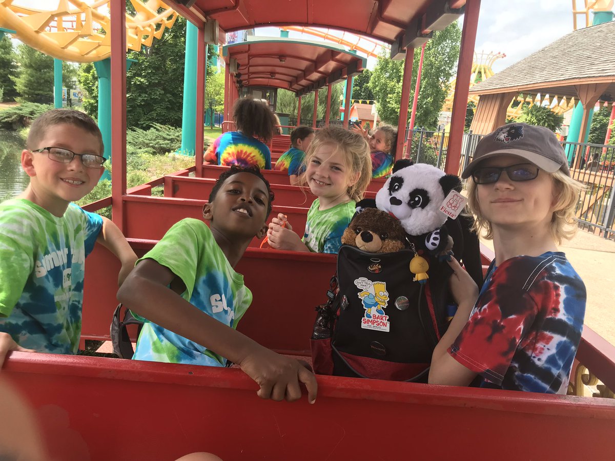 MsHandahl's tweet photo. Another day at Valleyfair. Catching some shade on the train ride around. Hope everyone is enjoying their summers! https://t.co/3GgDM9fZj6
