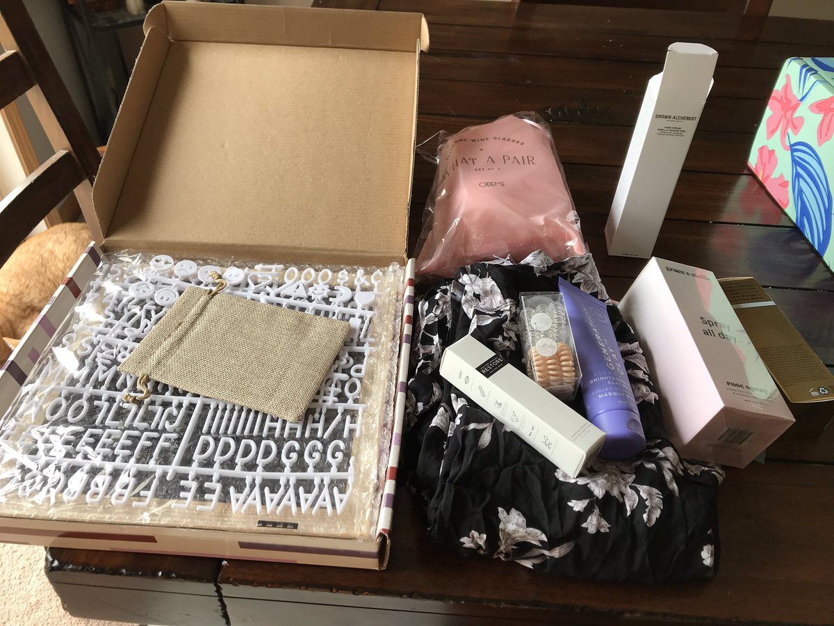 MeganBaade4's tweet image. #fabfitfunbox