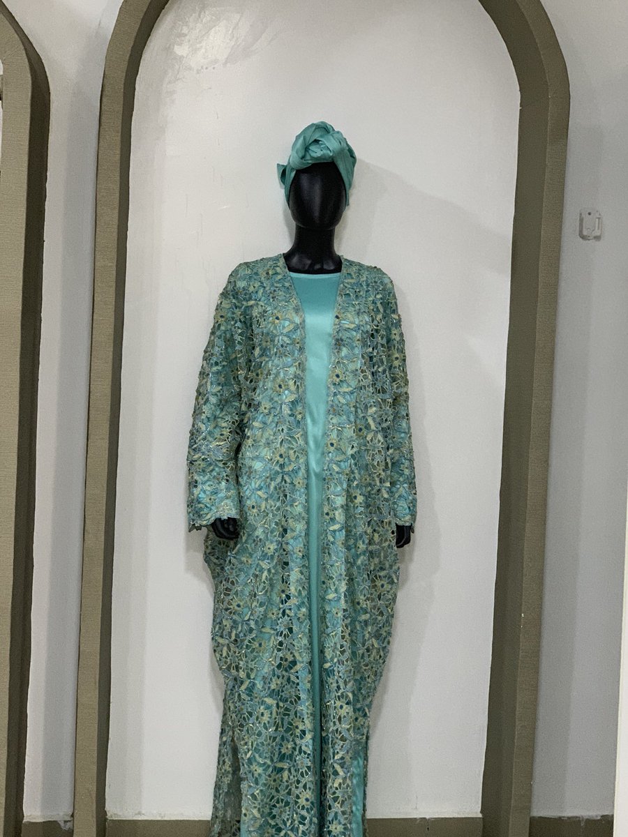 gorgeouslysimp1's tweet photo. Gs Bespoke 
.
.
.
Redefining the concept of French lace.
.
.
.
.
#customerpriority
#gorgeouslysimple
#simplicitynelegance
#notthescaryluxury 
#shopping
#clothingbrand
#abujabaseddesigner
#luxuryoutfits
#Africanprint
#kidswear
#ladieswear
#uniqueaccessories
#nigeriandesigner https://t.co/ocHZV3cQaH