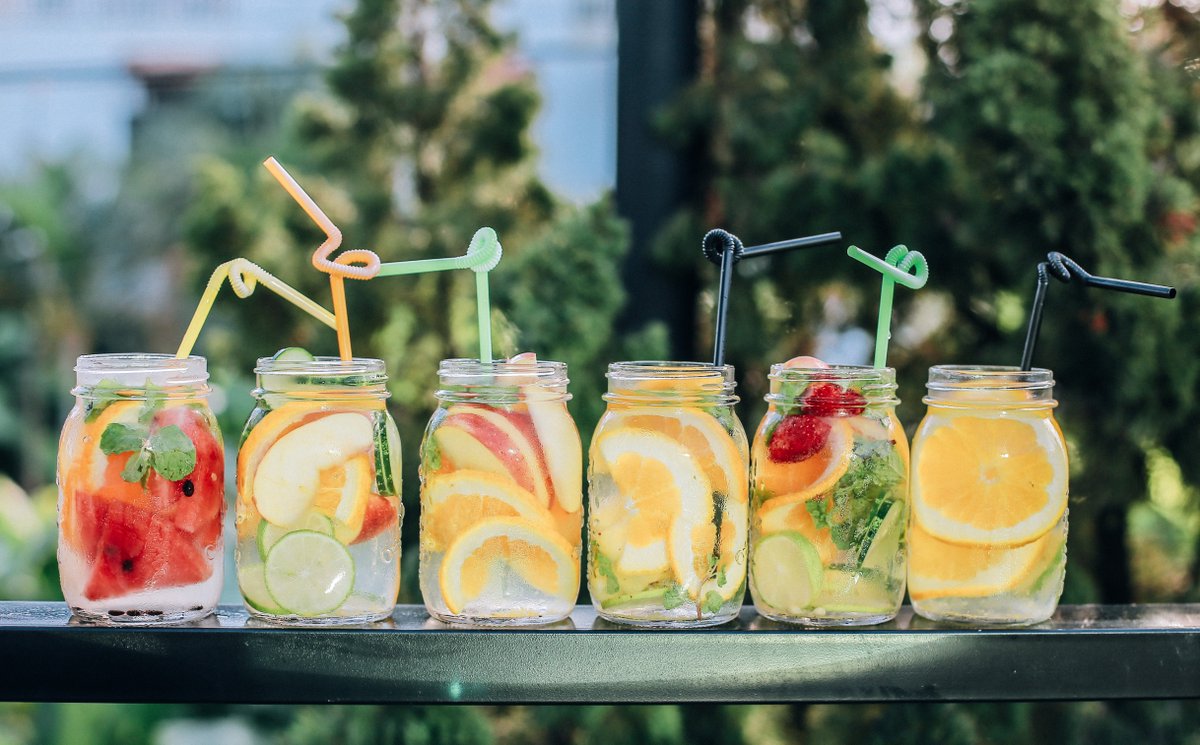 ALFarmersMarket's tweet photo. It's Friday! Celebrate with a 🍹with your fellow @ALFarmersMarket residents! https://t.co/HA0wA85mFv