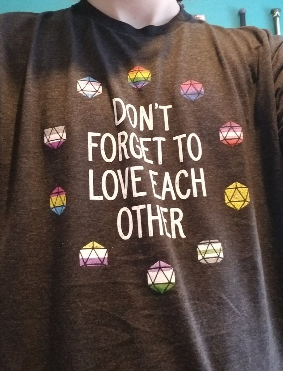 My @CriticalRole 'Don't forget to love each other' tshirt came today! I absolutely love it. Thank you for making such a awesome shirt! #CriticalRole #DontForgetToLoveEachOther #PrideMonth