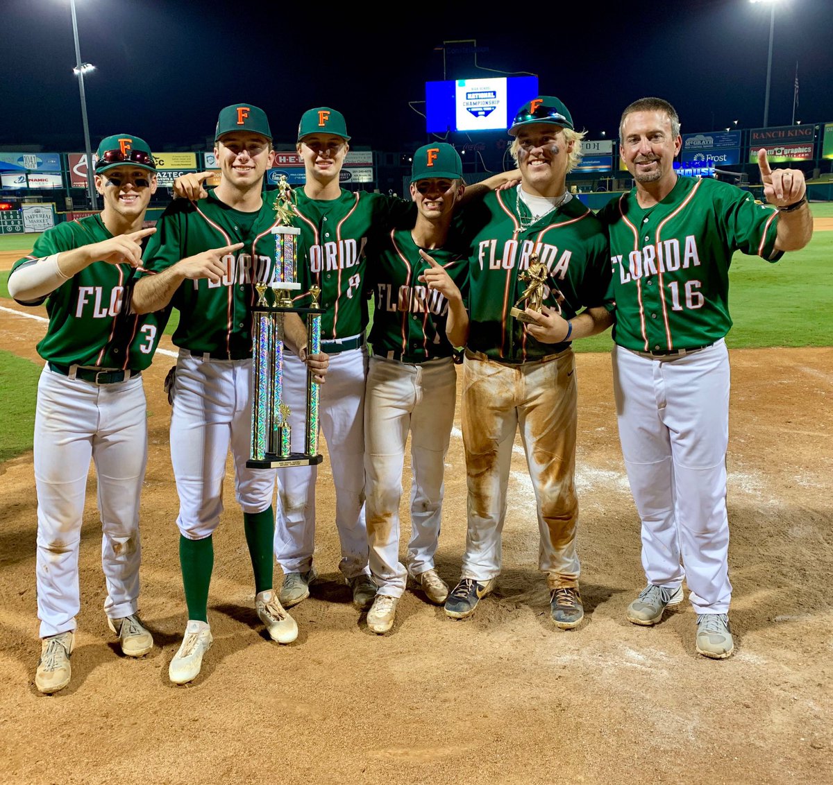 samuelgordon_'s tweet photo. One of the best weeks of my life. Relationships were made that will last a lifetime. NATTY CHAMPS‼️@HSBNC19 @Calvary_BB @FloridaBurn https://t.co/Pcjna3sx2r
