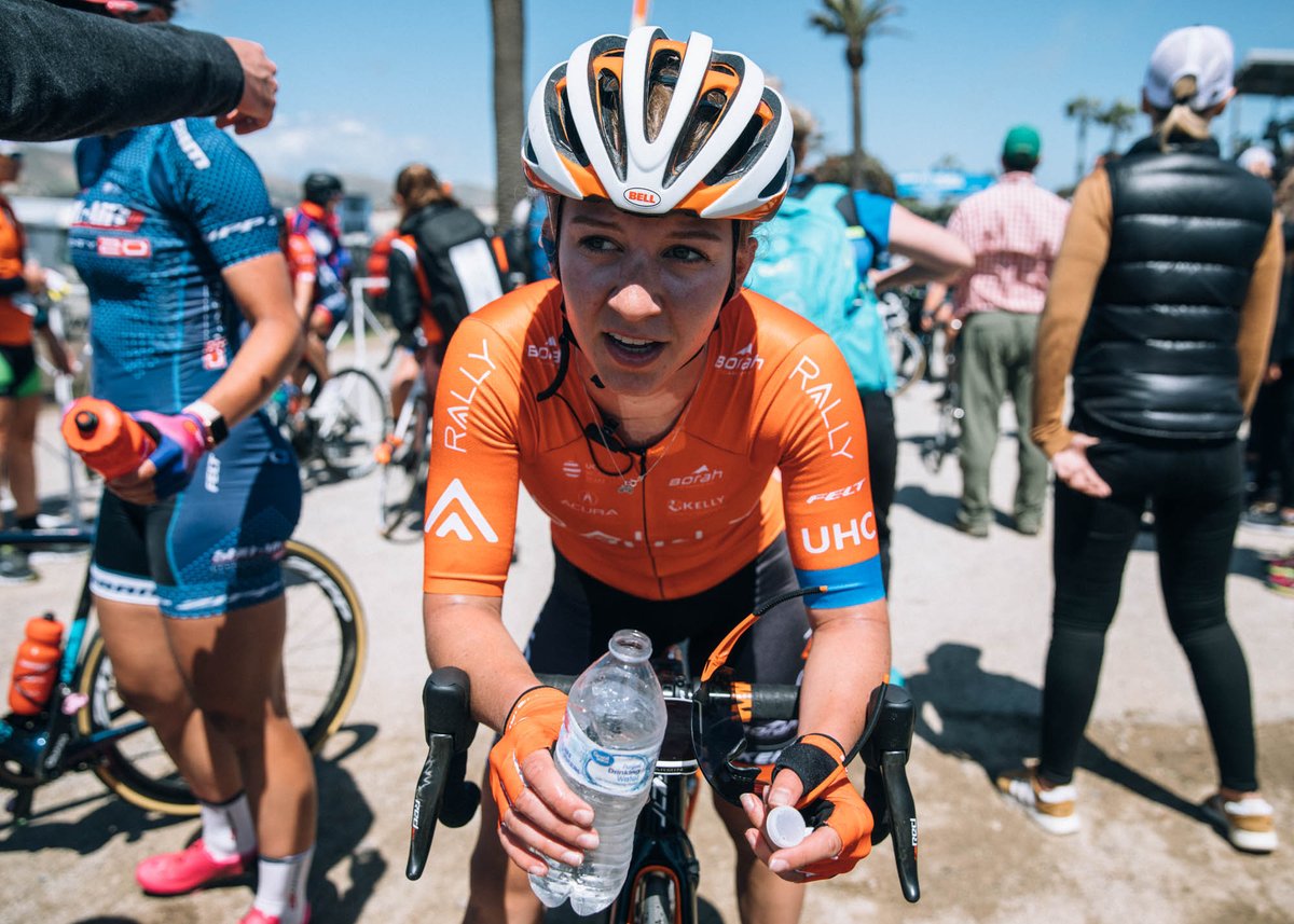 hphcycling's tweet image. What a finish! @emmabeancx is your new U.S. national criterium champ! She went long in the final sprint and there was just no catching her. #USPro #ReasonToRide