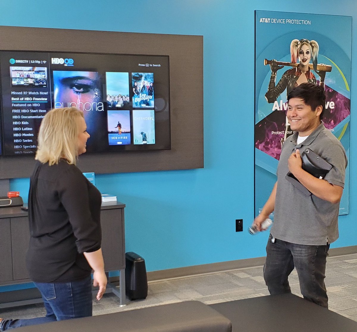 skalsky1414's tweet photo. Big thanks to Ashley for coming up to Steeplechase to work with us and test the RSC knowledge on mastering the demo!! Was a great time! Come back anytime! @gsc_cbg @chrisparker_gsc @marvymoore #directv25 https://t.co/jN90Q8eBZv