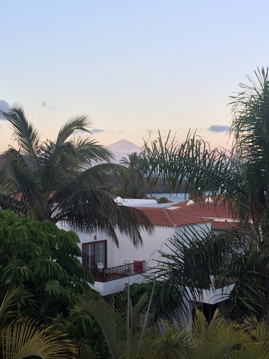 estefania_tf's tweet photo. Las vistas desde mi habitación 😁🙈 https://t.co/lmQW284pcZ