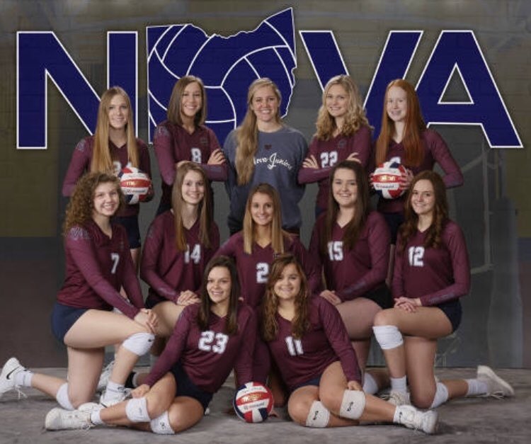 INDIANAPOLIS HERE WE COME!! Best of luck over the next 8 days to our teams -15 Navy, 17 Navy, 16 Navy, and 16 Gold- heading to Nationals!! Follow along on our Instagram story and Twitter as we will be posting updates. GOOD LUCK GIRLS AND COACHES!!