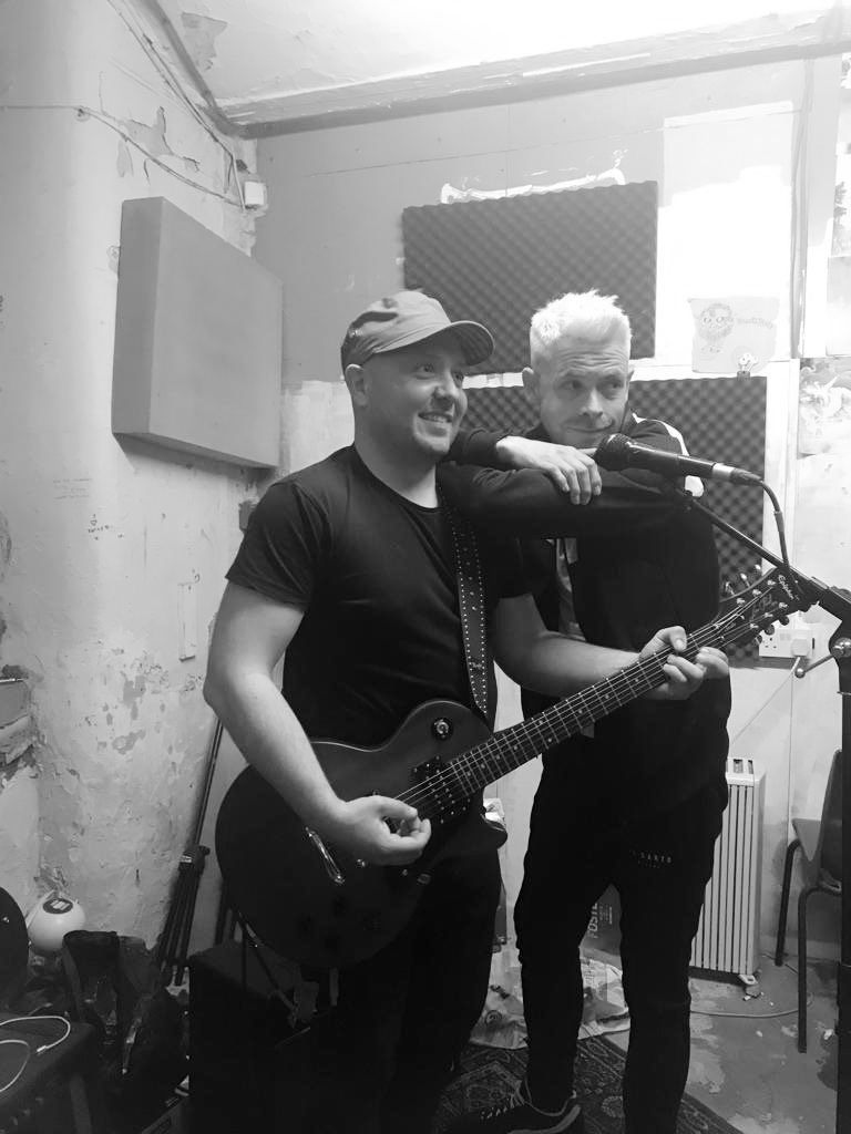 M40_Mcr's tweet photo. Rehearsing some new material last night #takeitupanotch #onlyimprove #manchestersound #Follow https://t.co/j6iwDSdW3F